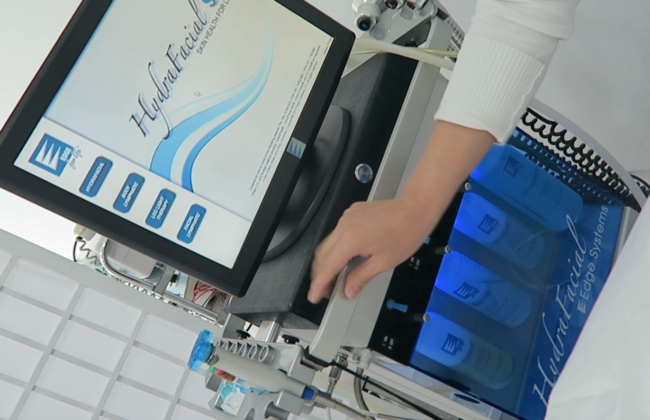 HYDRAFACIAL